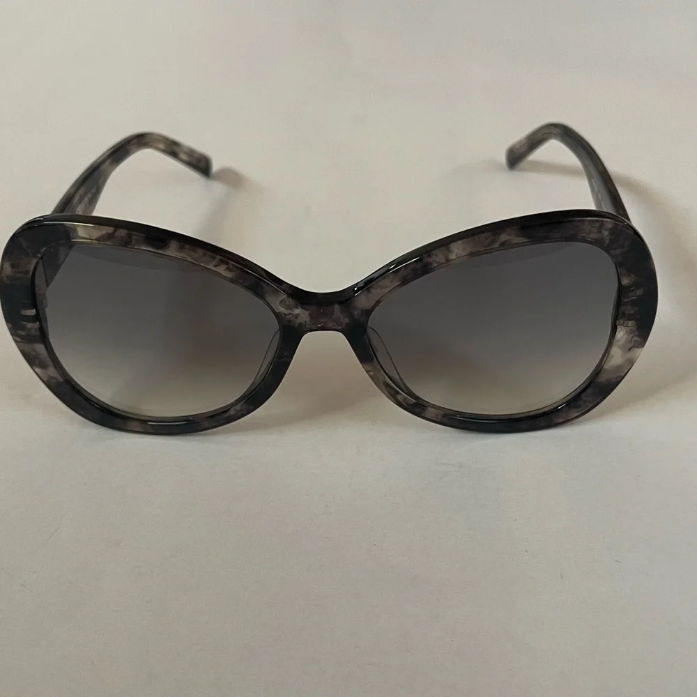 MCM Women's Grey Marble Sunglasses - Picture 3 of 7